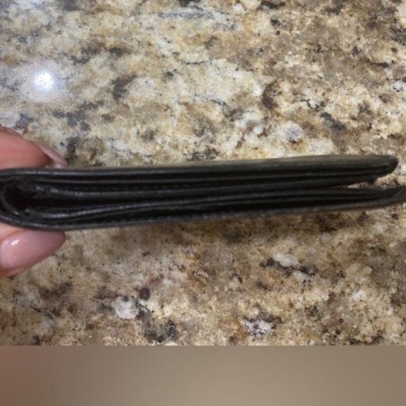 Prada Men’s Black Leather Wallet - Picture 7 of 13